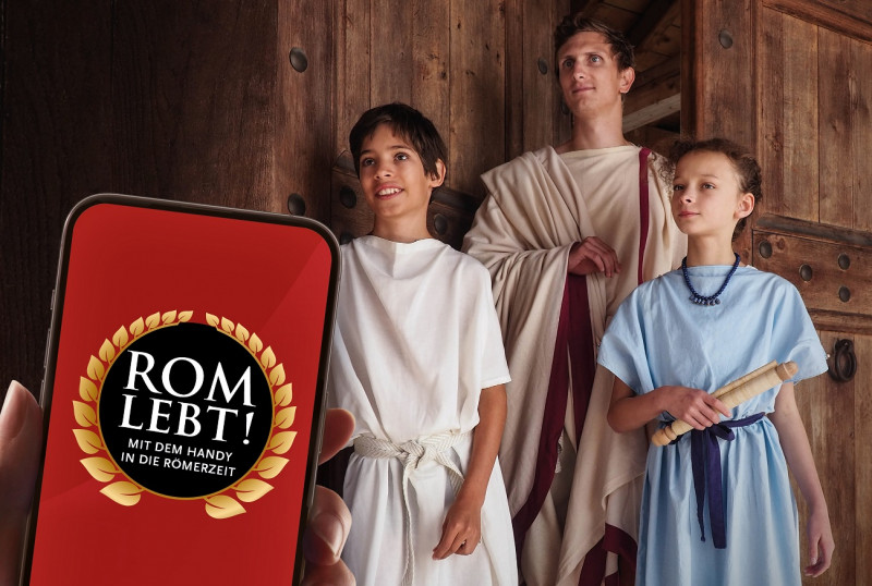 Mann, Mädchen und Junge in römischen Gewändern